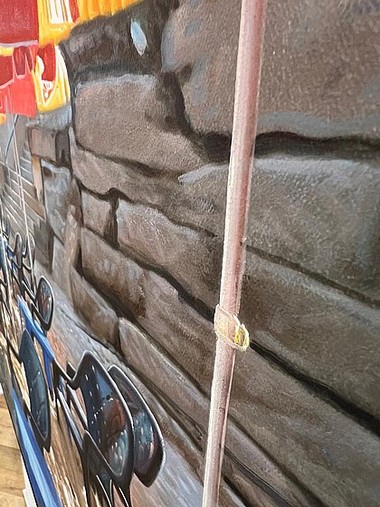 ����� ����