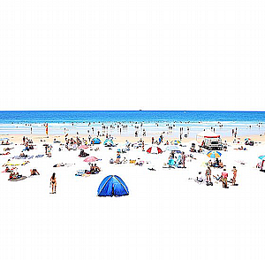 יום בים יום בים